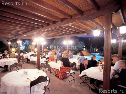 Izer Beach Club 21